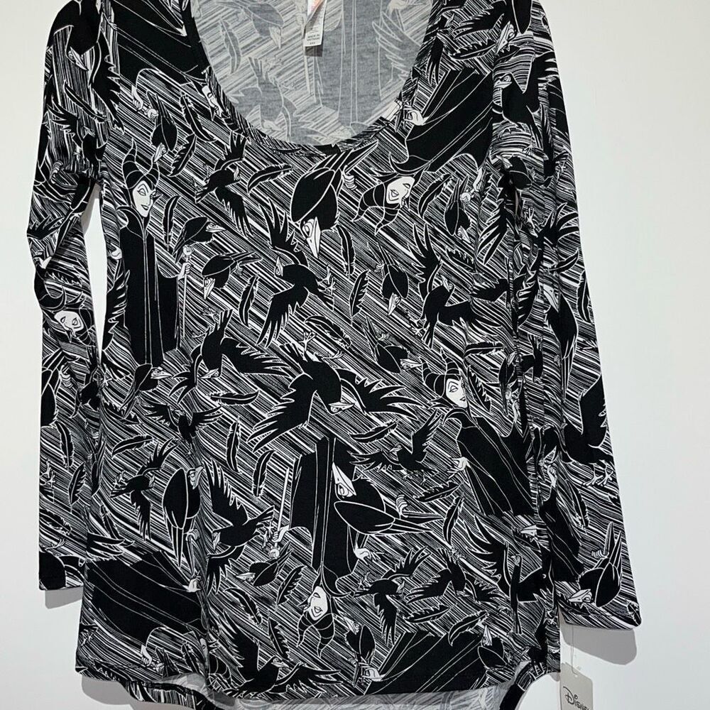 Lularoe Women's Black Lynnae Disney Villains Maleficent Long‎ Sleeve Top XXS NWT